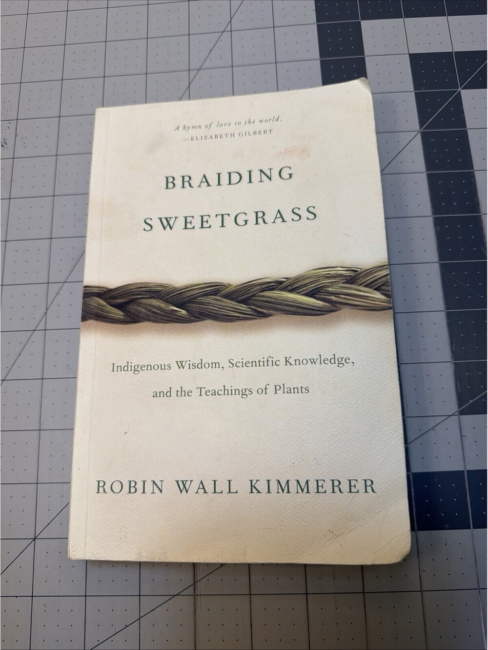 Robin Wall Kimmerer Braiding Sweetgrass Trade Paperback 2015